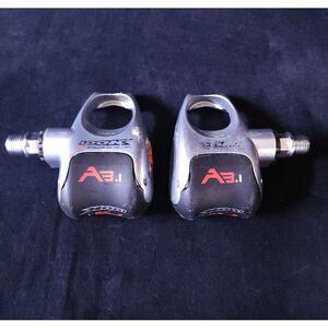 Look A 3.1 Clipless Road Bike Pedals 9/16 France A3.1 Carbon ARC Keo Vintage